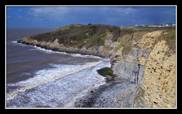 Dunraven Bay on a windy March day