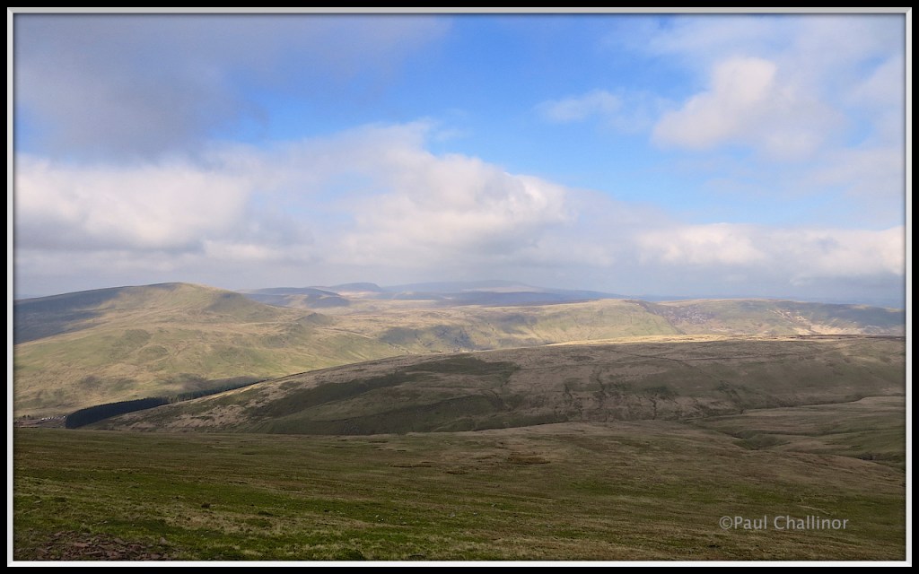 Loking south towards Fan Fawr (left) then Fan Llia and Fan Dringeth