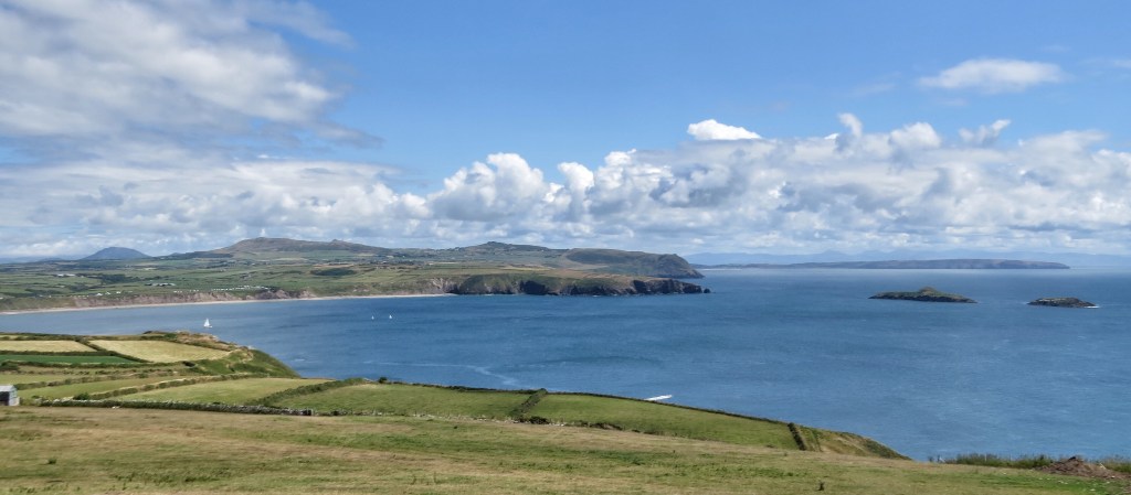Looking South to the long beach at Aberdaron, and Ynys Gwylan-Fawr and Ynys Gwylan-Fach.