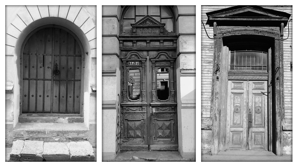 For some strange reason I feel compelled to take photographs of old doors when I travel, but rarely do anything with them so here are a few doors that took my fancy in a Riga.