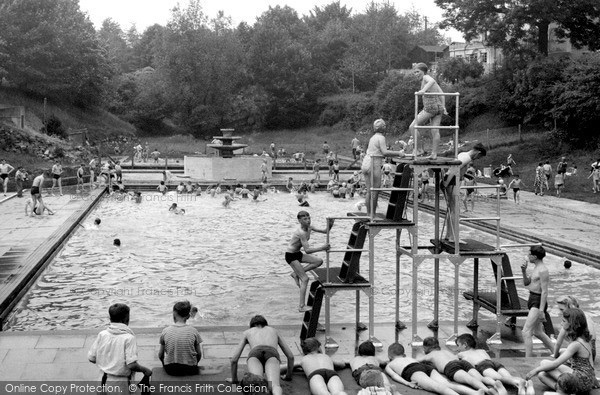 Happier, busier and more prosperous times at Brynmawr Swimming Pool.