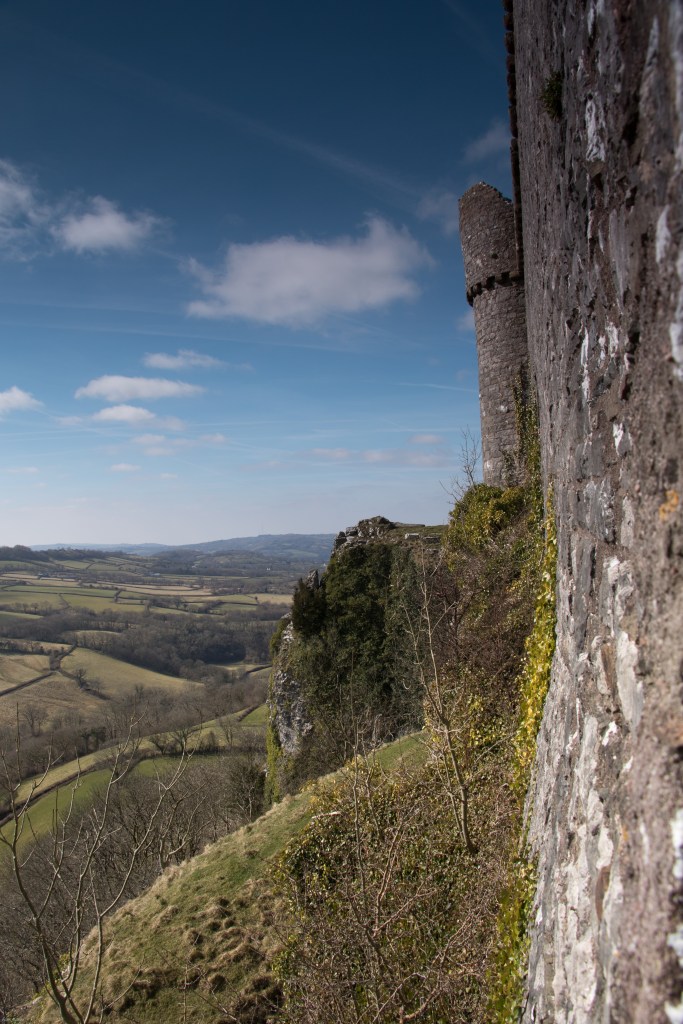 Looking west along the length of the south wall it is easy to see how difficult it would be to climb the cliffs here.