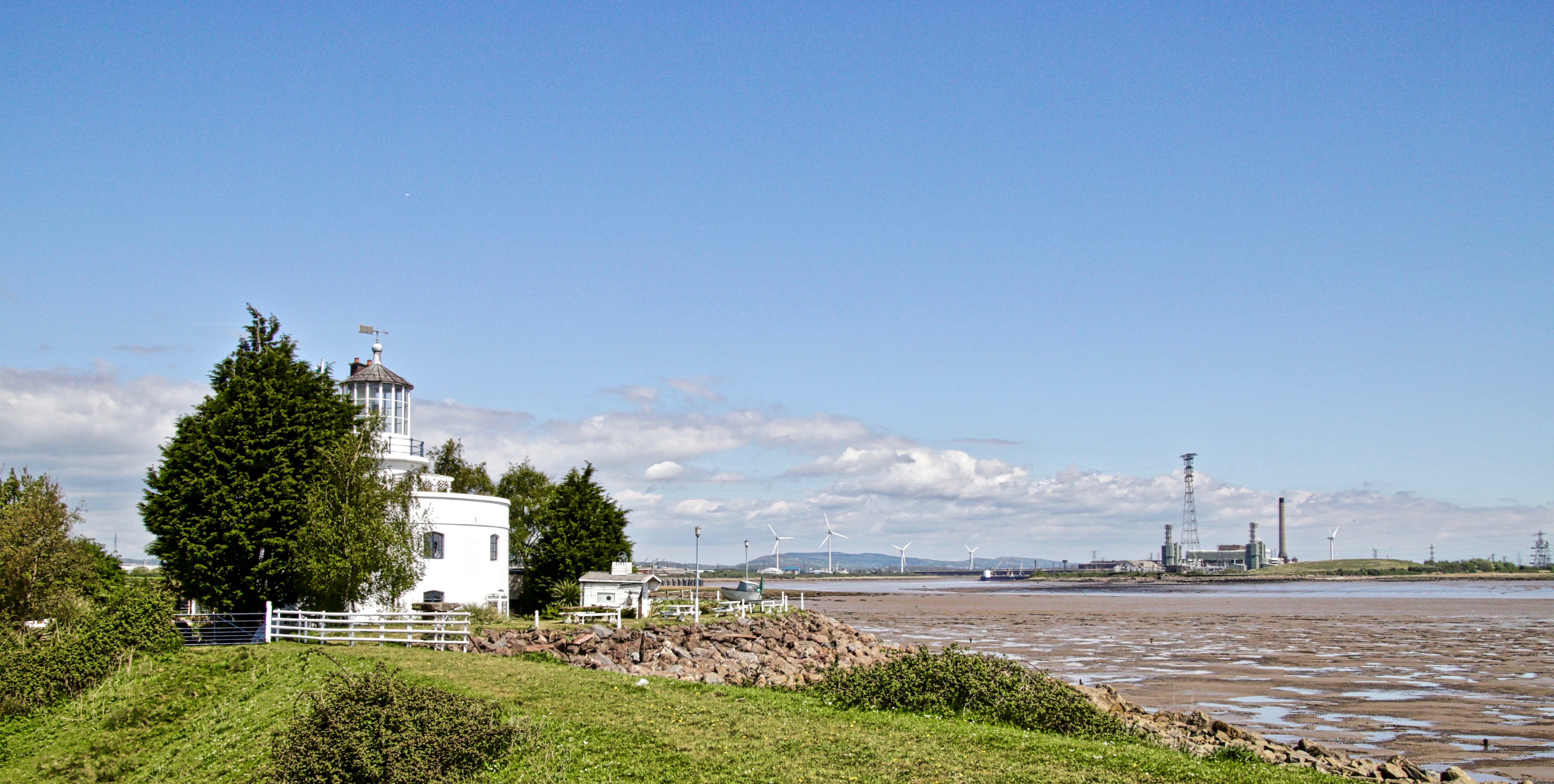 West Usk Lighthouse 170421