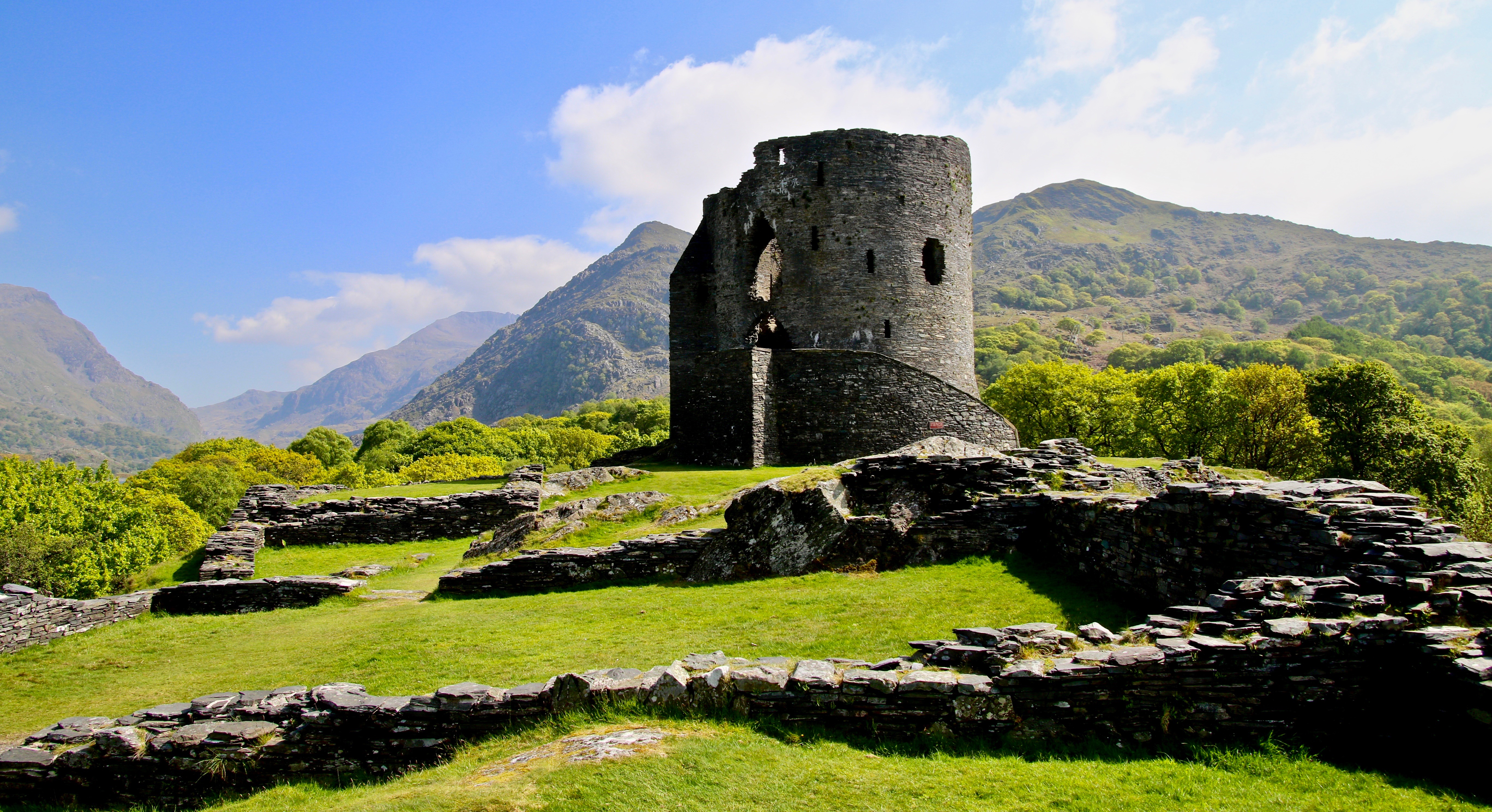 Dolbadarn Castkle 170508