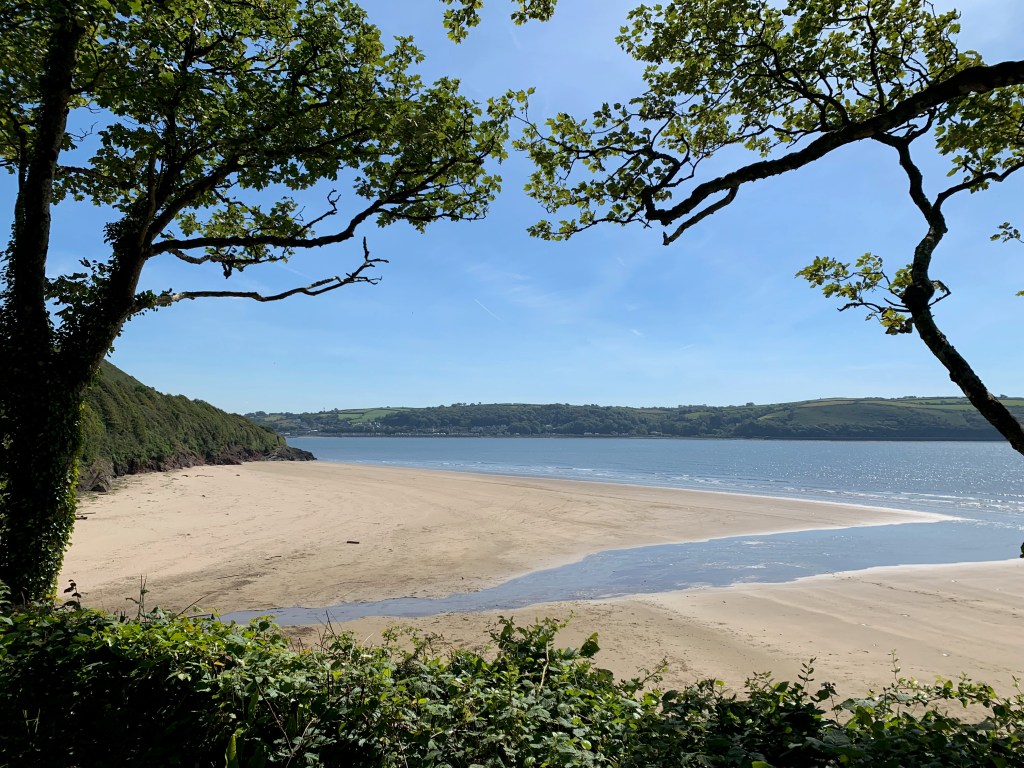 Llansteffan to Black Scar