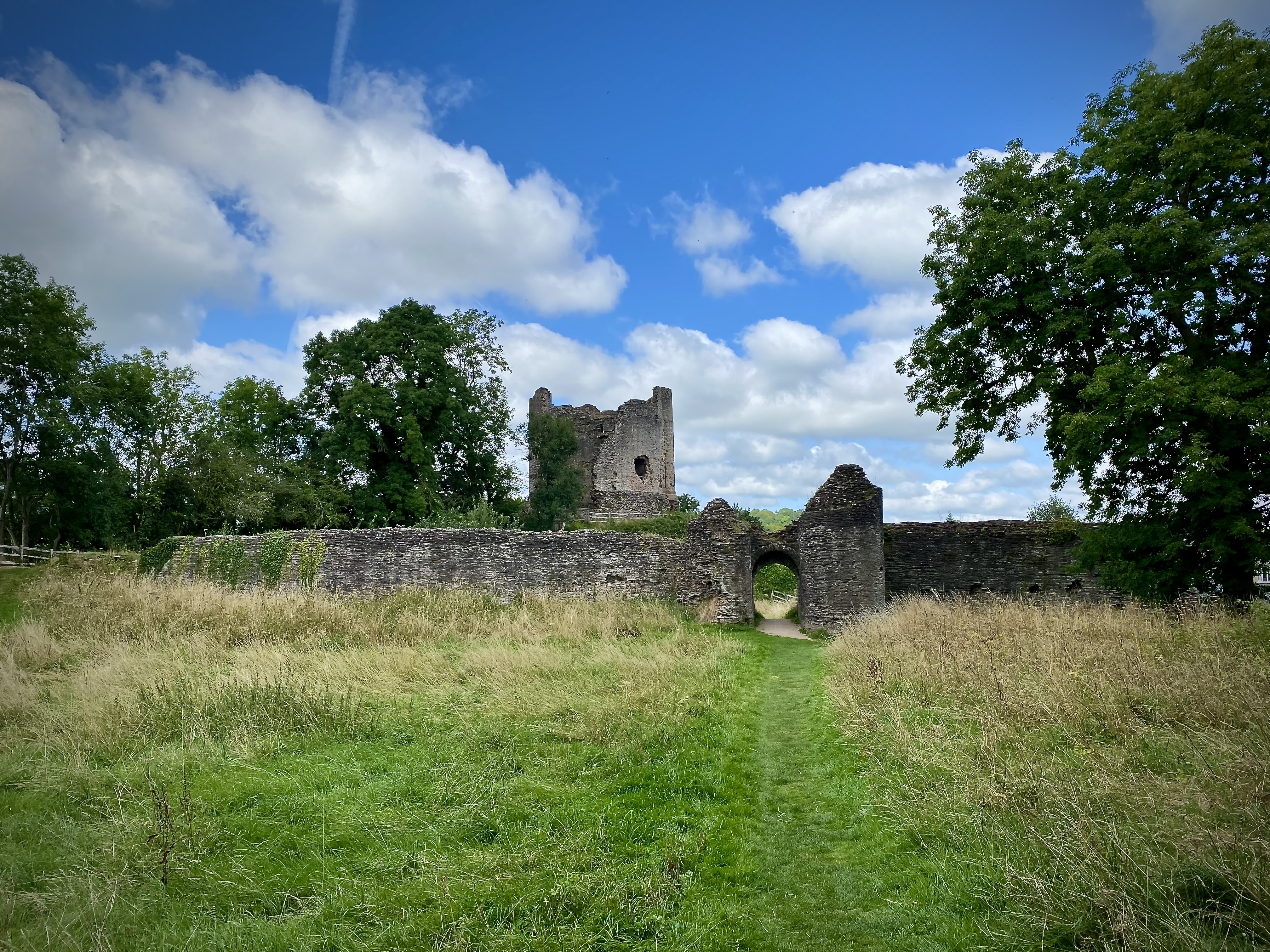 Approaching the castle though the main gate in the curtain walls.